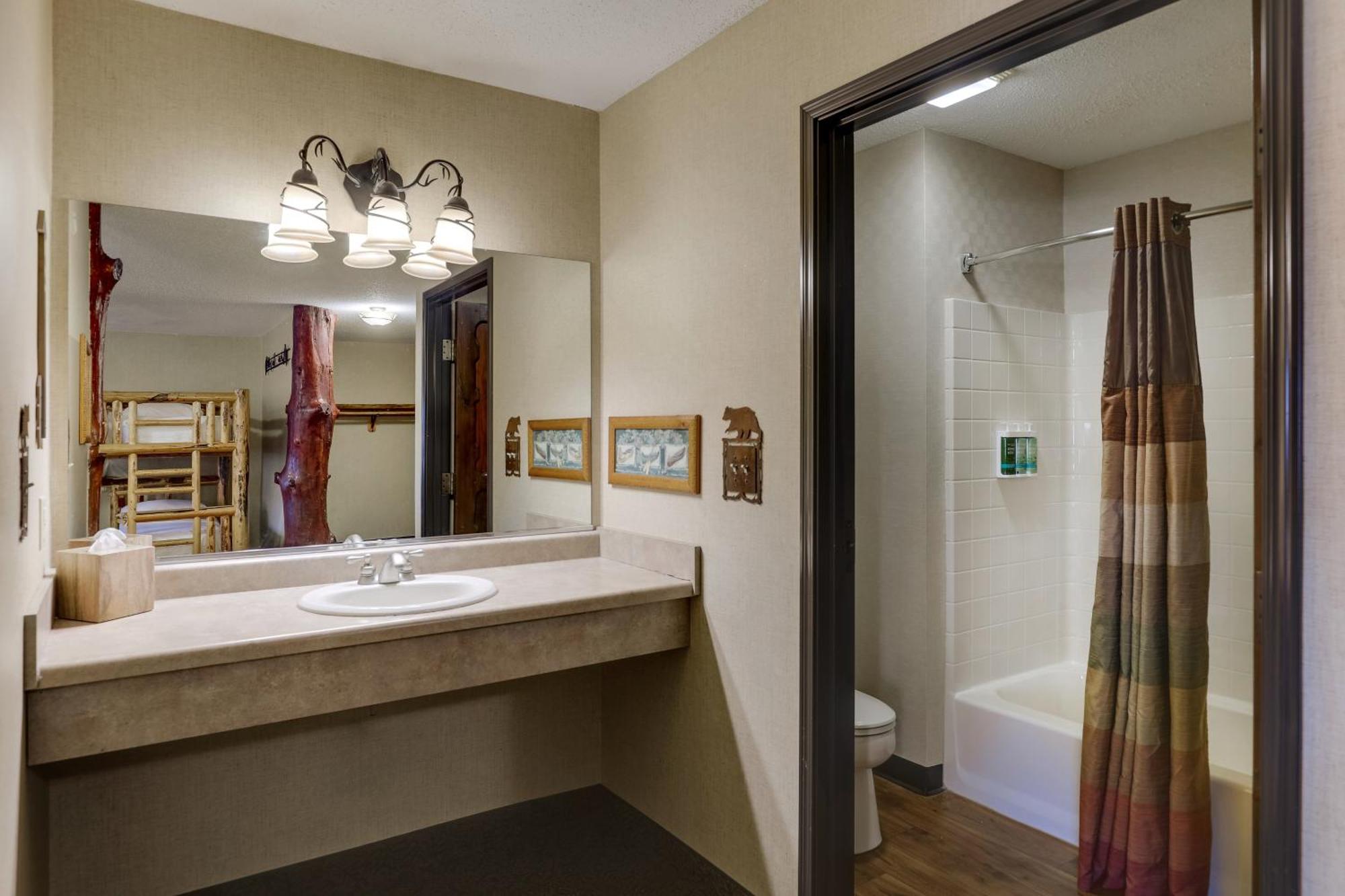 Stoney Creek Hotel Moline Exterior photo